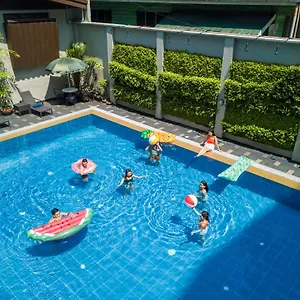 Tropicana - Multiple Use Hotel