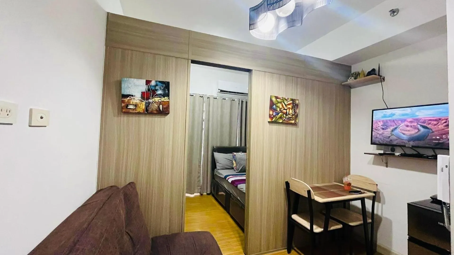 Taguig 1 Bedroom With Balcony Plus Netflix Near Bgc And Airport Manila 0*,  Philippines